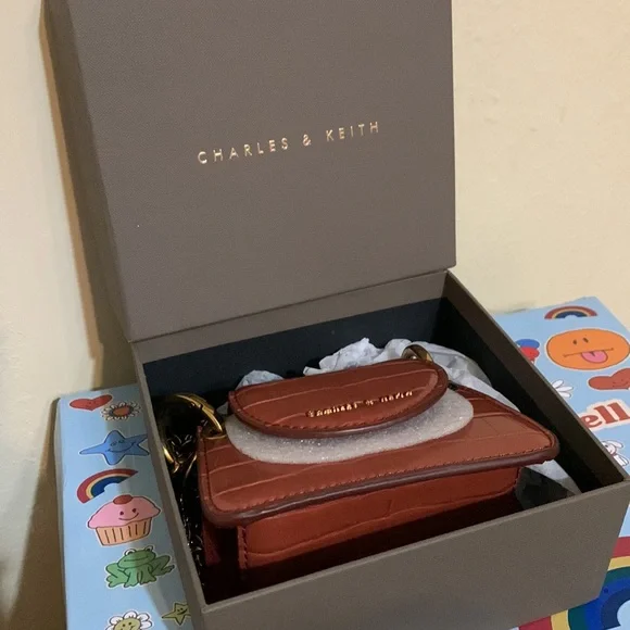 Charles & Keith Mini bag - Picture 6 of 6